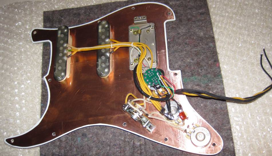 Wiring strat2.jpg
