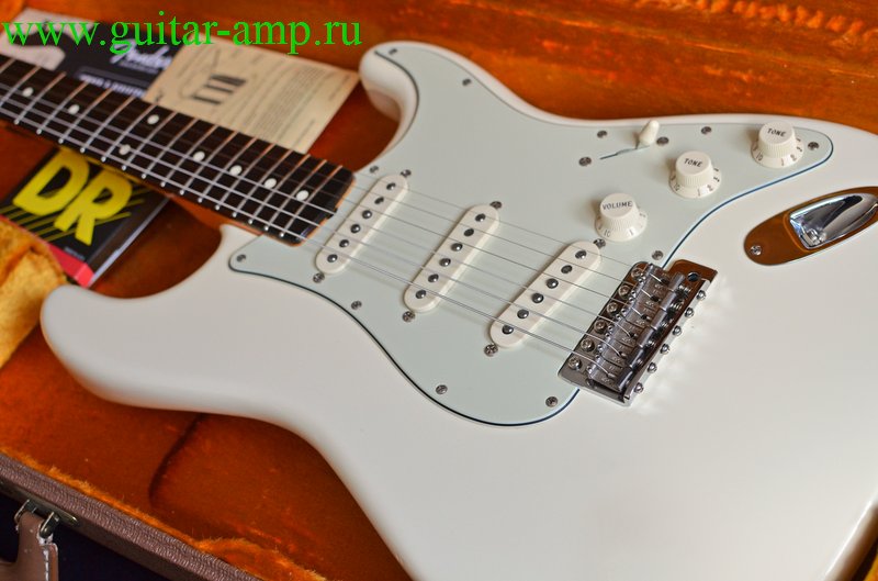 Fender%3D20American%3D2062%3D20Hot%3D20Rod%3D20Stratocaster%3D2005_1.jpg